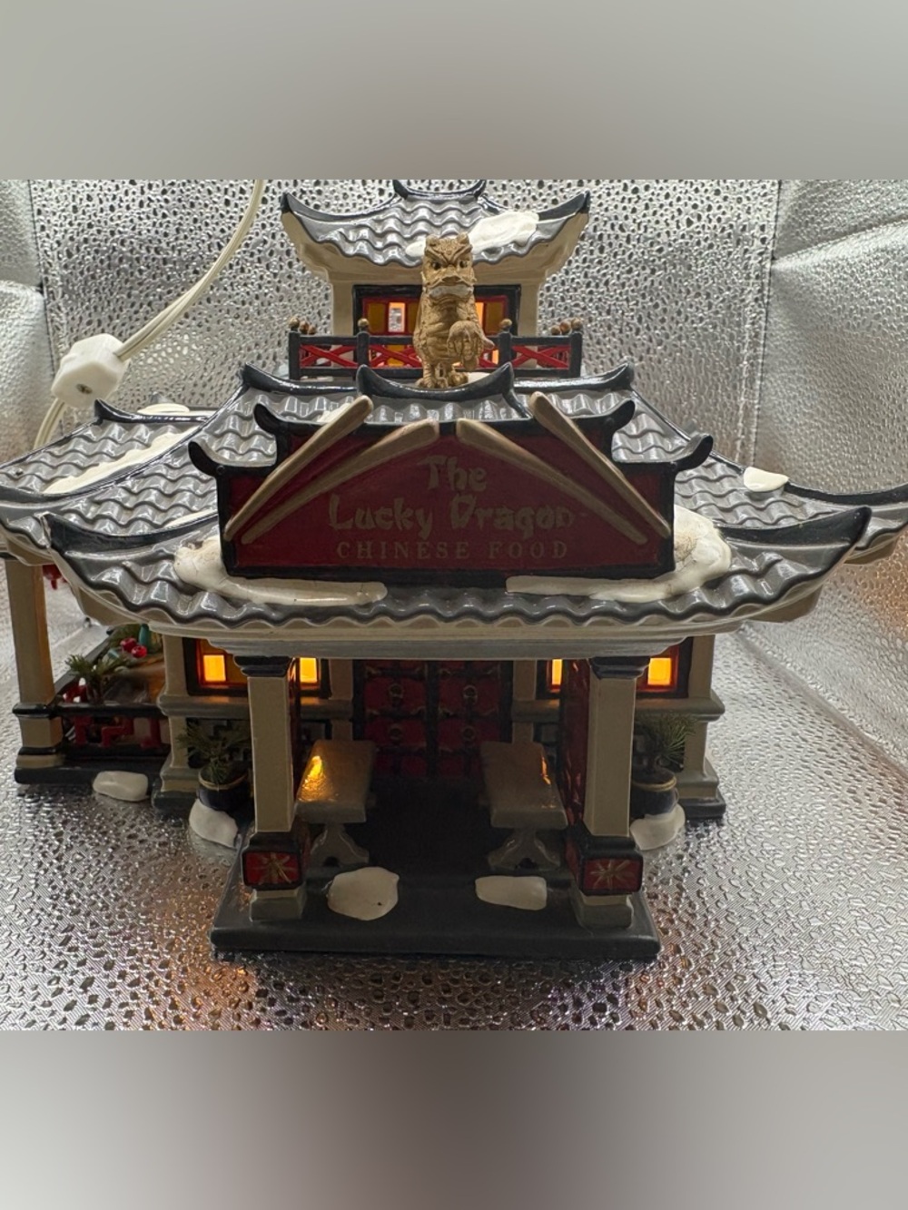 Department 56 Snow Village Lucky Dragon Chinese Food Restaurant 1999 (READ)